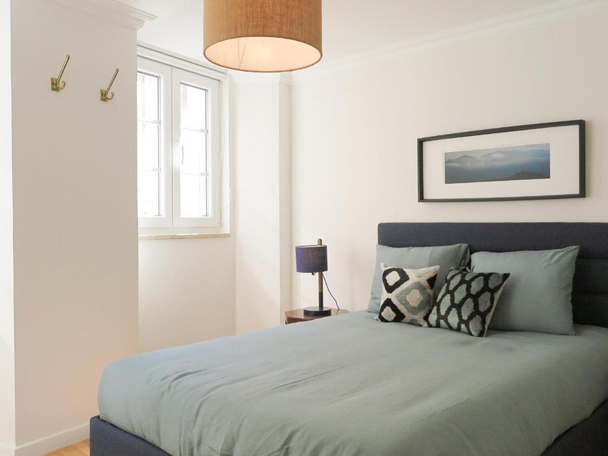 Historic Alfama Apt With Modern Style Lisboa Exterior foto